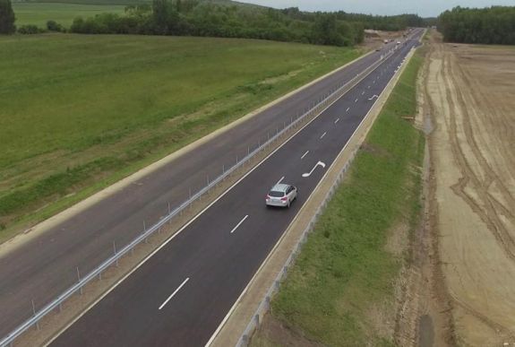 Megcsinálták: a Republic dala szól, ha ráhajtunk a 67-es útra