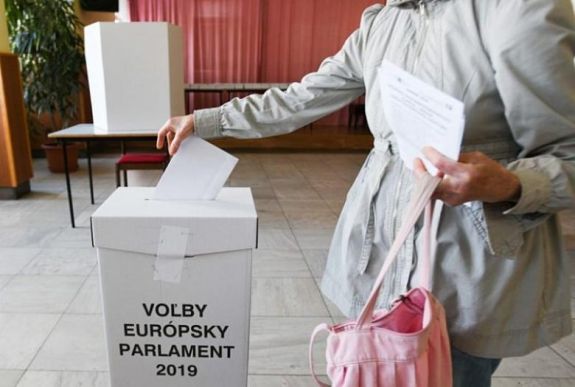 Hivatalos: EP-képviselet nélkül maradtak a szlovákiai magyarok