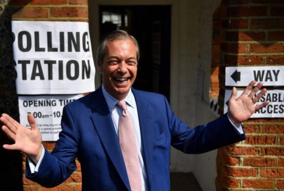 EP-választások: a szigetországban Nigel Farage hat hete alakított Brexit Pártja győzött