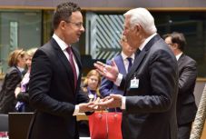 Úzvölgyi temetőfoglalás: a munkálatok leállítását kéri a magyar külügy is