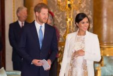 Kisfia született Meghan hercegnének és Harry hercegnek