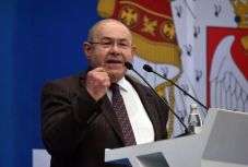  „Furcsa, de felemelő a helyzetünk” – Pásztor István vajdasági pártelnököt kérdeztük az EP-választásokról