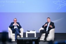 Johannis elvileg egyetért a választási korhatár csökkentésével