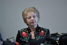 Egy volt miniszter azt állítja, hogy higannyal mérgezték meg