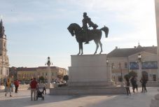 Hiába kérik, nem Szent László szobra kerül Nagyvárad főterére