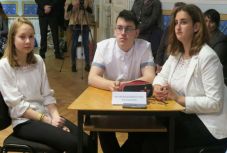 Marosvásárhelyi diákok jeleskedtek Erdély aranykorából a történelmi emlékversenyen