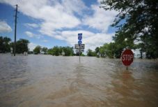 Tizenkét folyót érint az árvízveszély