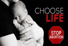 Alabamában megszavazták a szinte teljes abortusztilalmat