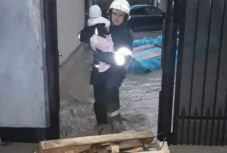 Áradások Maros megyében, hat családnak el kellett hagynia otthonát