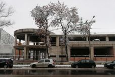 A tanügyminiszter ígéretet tett az aradi Gyerekpalota mielőbbi befejezésére