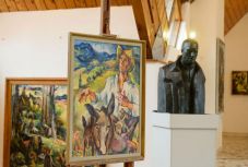 Nagy Imre állatos festményeivel nyílt újra a zsögödi képtár