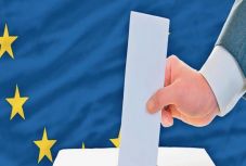 Ambrus Attila: Nem lehet dilemmánk!