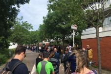 A külügyminisztérium szerint valamennyi külföldi szavazókörzetben rendben folyik a voksolás