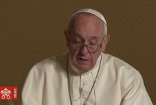 Ferenc pápa üzenete romániai látogatása előtt: „már most átélem a találkozás örömét”