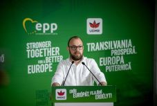 Porcsalmi: bár egyesek számára hihetetlen, románok is szavaznak az RMDSZ-re