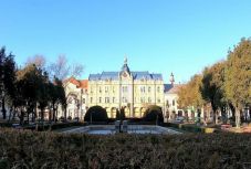 Lépten-nyomon, Szatmárnémetiben (II.): körbeutazzuk Erdélyt Márkus Éva videobloggerrel