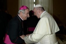 Püspöki útravaló: lelki gyümölcsei legyenek a pápával való találkozásnak