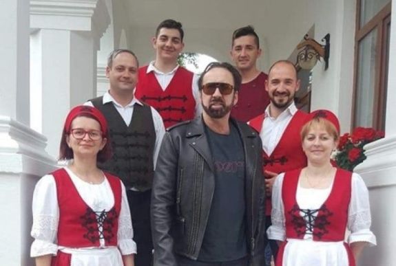 Erdélyi magyar vendéglőben ebédelt szombaton Nicolas Cage