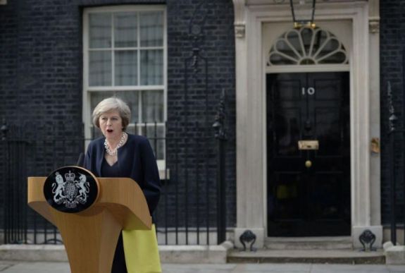 Kezdődik a brit miniszterelnök utódjának megválasztási folyamata