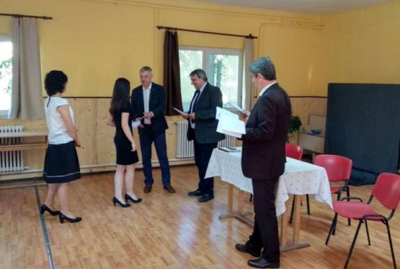 Először díjazzák a tantárgyversenyeken jól szereplő tanulókat Kovászna megyében