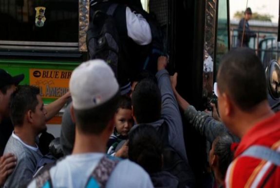 Az amerikai hatóságok a jövő héten megkezdik az illegális migránsok kitoloncolását