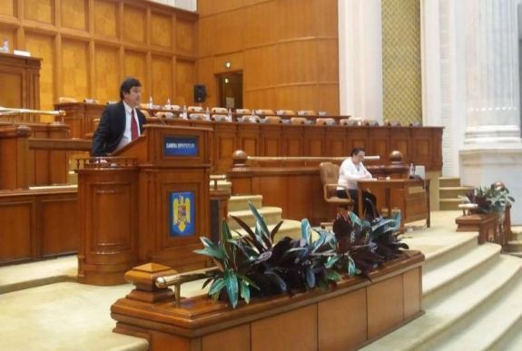 Kulcsár-Terza József szerint népirtás folyik a magyarság ellen Romániában