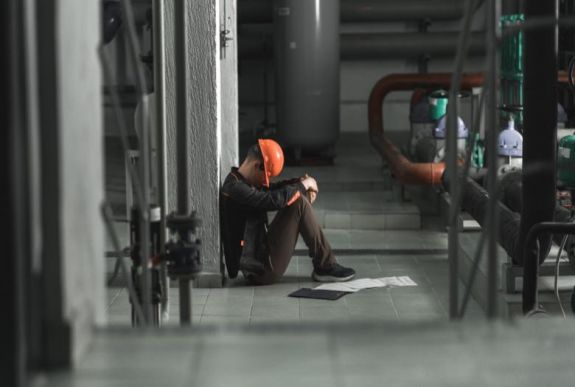 Túlórázik? A munkavállaló javára módosítanák a törvényt