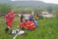 Klaus Johannis is megszólalt az árvízben megfulladt gyerekek ügyében: stratégiát sürget