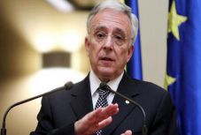 Isărescu: az euró bevezetése nem sprintszám, inkább maratoni futás