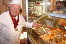 Meghalt Benke László mesterszakács