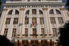 Titokban felvette Emil Palade nevét a MOGYE