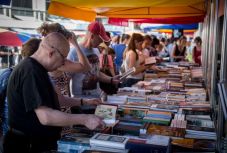 Megnyílt a 90. Ünnepi Könyvhét Budapesten