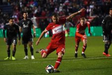 Nemanja Nikolics távozik a Chicago Fire-től