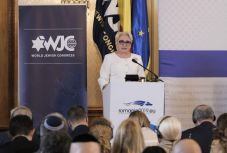 Szólamok szintjén küzd az állam az intolerancia és a gyűlöletbeszéd ellen