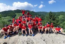 Székelyföld szépségeivel is megismerkednek a focisták