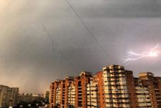 Tizenöt megyében okozott károkat az elmúlt 24 órában a kedvezőtlen időjárás