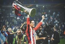 Fernando Torres bejelentette visszavonulását