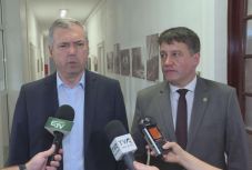 FRISSÍTVE - Távozik a marosvásárhelyi RMDSZ éléről Vass Levente