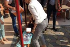 Megszólalt a munkaügyi miniszter a nevelőszüleitől elvonszolt kislány ügyében