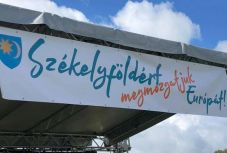 EMNP: péntektől gyűjtik az aláírásokat a Partiumban az SZNT európai polgári kezdeményezéséhez