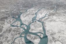 Több mint 50 tóra bukkantak a grönlandi jégmező alatt