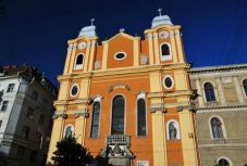 Hűs helyen hallgatnál zenét nyáron? Irány a kolozsvári templomok