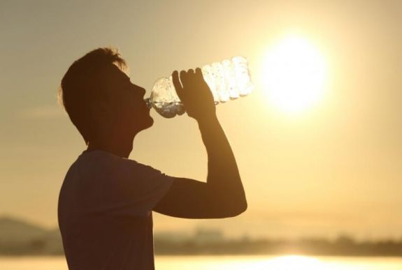 A megfelelő hidratáltsághoz az ételek is hozzájárulnak