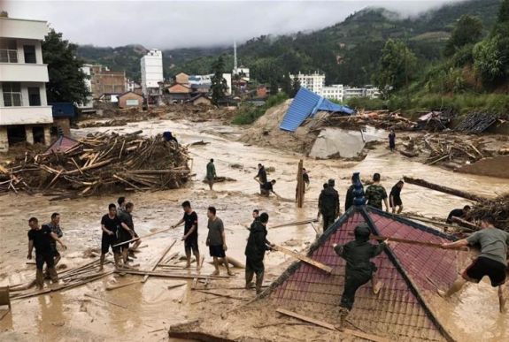 Többen meghaltak és közel kétszázan megsérültek egy tornádóban Kínában