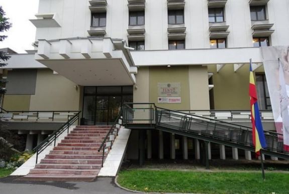 Elfogtak egy nőt Csíkszeredában, aki fizetés nélkül távozott a szállodákból