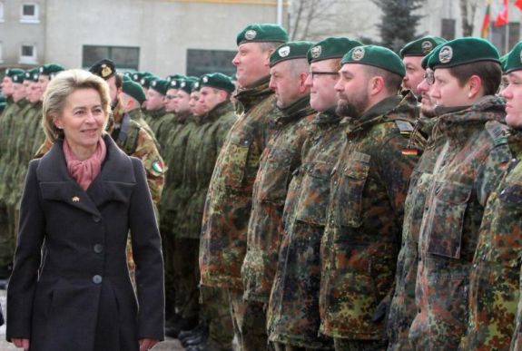 EU-tisztújítás: Von der Leyen lemond a német védelmi miniszteri tisztségről