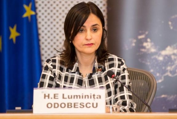 Lapértesülés: egy karrierdiplomatát javasol a kormány EU-biztosnak