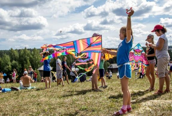 Szakpszichológus: a gyermek igénye a legfontosabb a nyári táborok kiválasztásánál