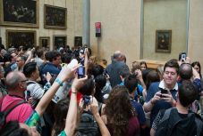 Új helyet kap a világ leghíresebb festménye