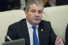 A DNA kéri Florian Bodog volt egészségügyi miniszter mentelmi jogának megvonását